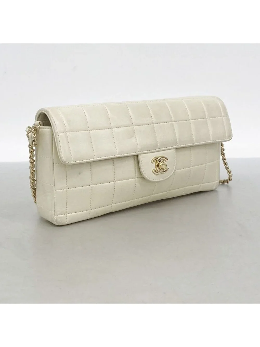 Chanel Shoulder Bag Choco Bar Lambskin Beige Gold